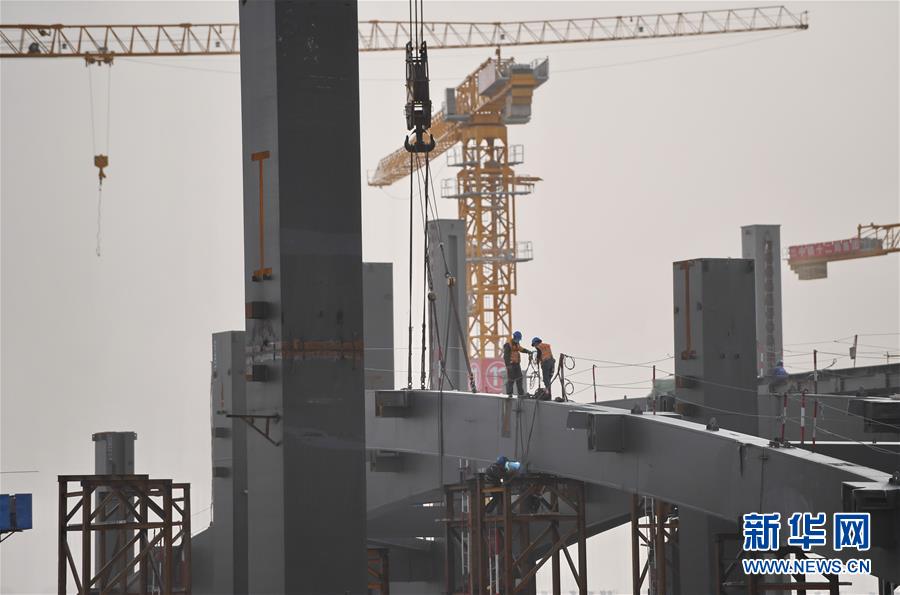 （新華全媒頭條&middot;圖文互動）（10）&ldquo;1毫米&rdquo;之內(nèi)的智慧與引領&mdash;&mdash;寫在智能高鐵京雄城際全線軌道貫通之際