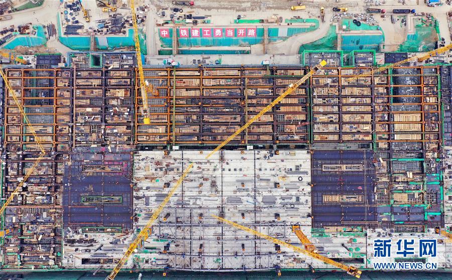 （新華全媒頭條&middot;圖文互動）（11）&ldquo;1毫米&rdquo;之內(nèi)的智慧與引領&mdash;&mdash;寫在智能高鐵京雄城際全線軌道貫通之際