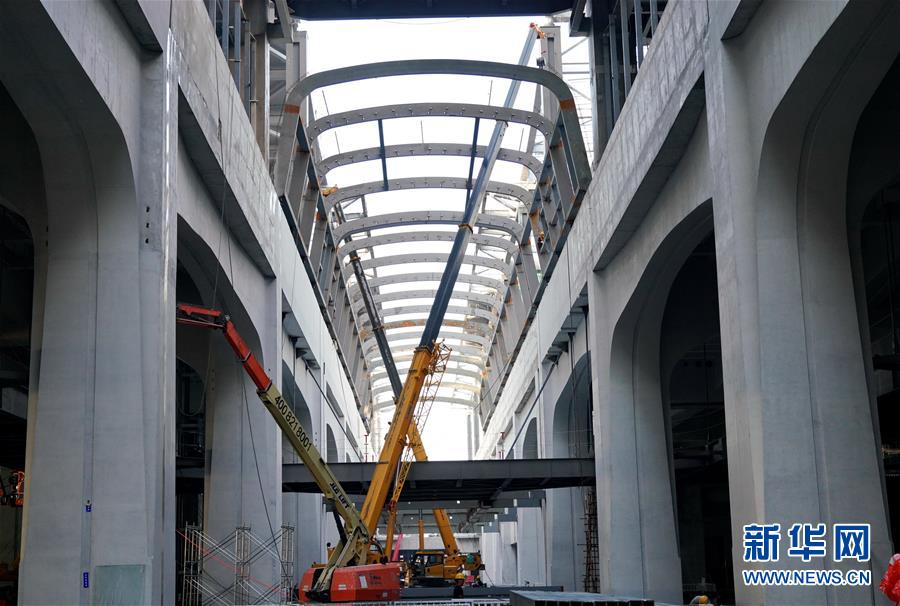 （新華全媒頭條&middot;圖文互動）（17）&ldquo;1毫米&rdquo;之內(nèi)的智慧與引領&mdash;&mdash;寫在智能高鐵京雄城際全線軌道貫通之際