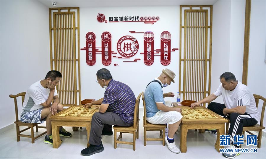 （總書記推動的改革身邊事&middot;文化改革篇）（2）特寫：&ldquo;生活便利了，環(huán)境變美了，人也舒心了&rdquo; &mdash;&mdash;感受基層文明實踐站里的惠民服務