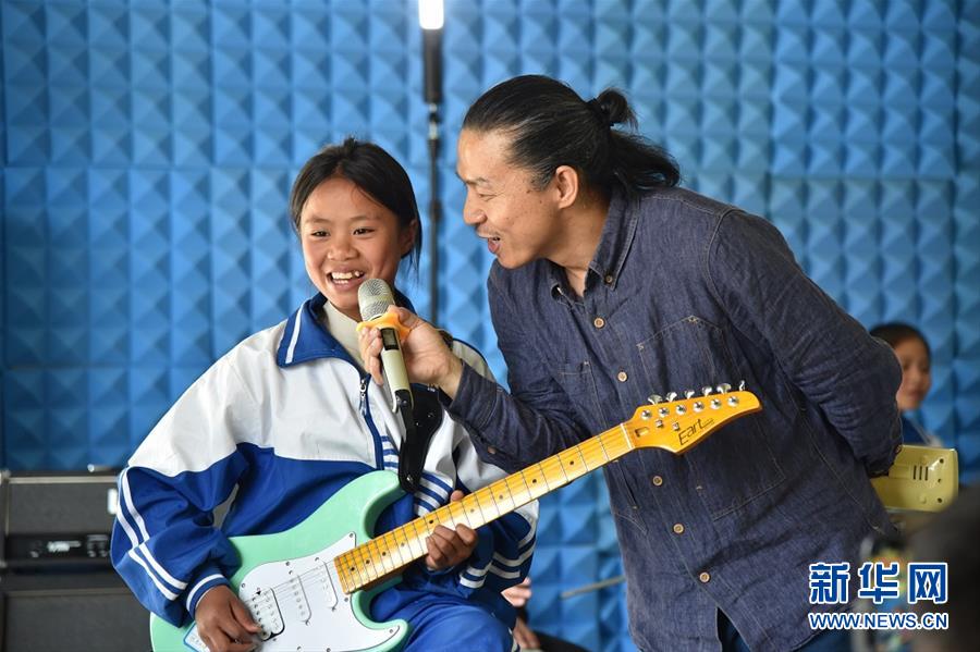 （特別的暑期生活&middot;圖文互動(dòng)）（5）聆聽(tīng)&ldquo;云端&rdquo;校園的搖滾夢(mèng)&mdash;&mdash;貴州&ldquo;海拔最高&rdquo;村小暑期見(jiàn)聞