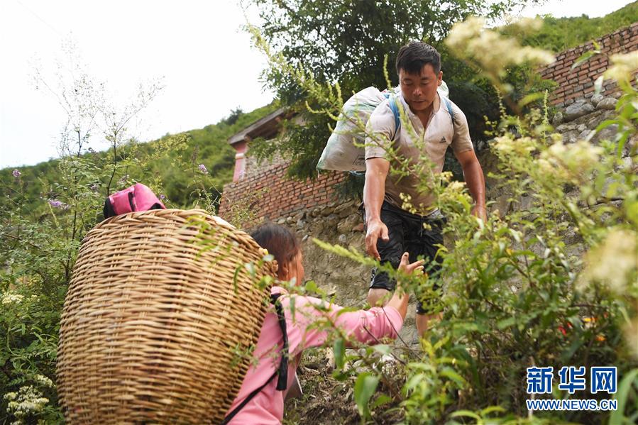 （防汛抗洪&middot;圖文互動）（8）七夕前夜，為莫諾村架起&ldquo;生命之橋&rdquo;