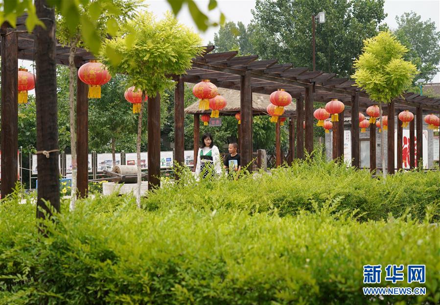 (走向我們的小康生活·圖文互動(dòng))(4)小山村辦起“騎行俱樂(lè)部”——鄉(xiāng)村變富變美帶來(lái)的新鮮事