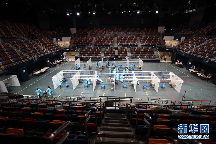 （圖文互動(dòng)）（1）&ldquo;身為醫(yī)護(hù)人員一分子，應(yīng)該出來(lái)幫忙&rdquo;&mdash;&mdash;參與新冠病毒社區(qū)檢測(cè)的香港醫(yī)護(hù)人員速寫(xiě)