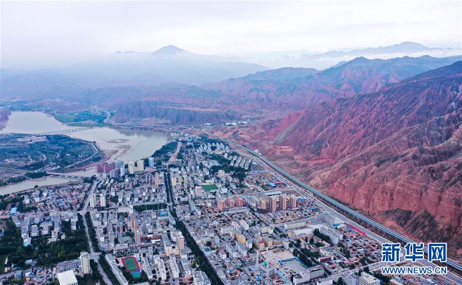 （走向我們的小康生活&middot;決戰(zhàn)決勝脫貧攻堅(jiān)&middot;圖文互動(dòng)）（6）甘青交界處的跨越&mdash;&mdash;保安族、撒拉族的脫貧故事 