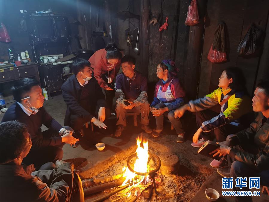 （新華全媒頭條&middot;決戰(zhàn)決勝脫貧攻堅(jiān)&middot;督戰(zhàn)未摘帽貧困縣&middot;圖文互動）（4）把&ldquo;最能打的人&rdquo;放在最需要的地方&mdash;&mdash;聚焦貴州未脫貧縣里的&ldquo;助攻干部&rdquo;