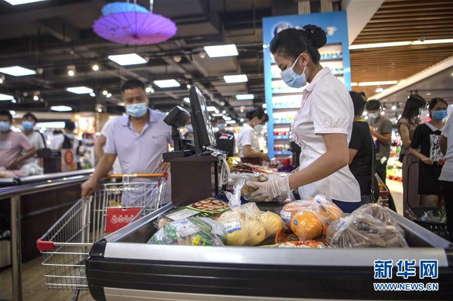 （熱點(diǎn)鮮報&middot;圖文互動）（5）應(yīng)戰(zhàn)陸路輸入疫情&mdash;&mdash;云南瑞麗抗疫七日記