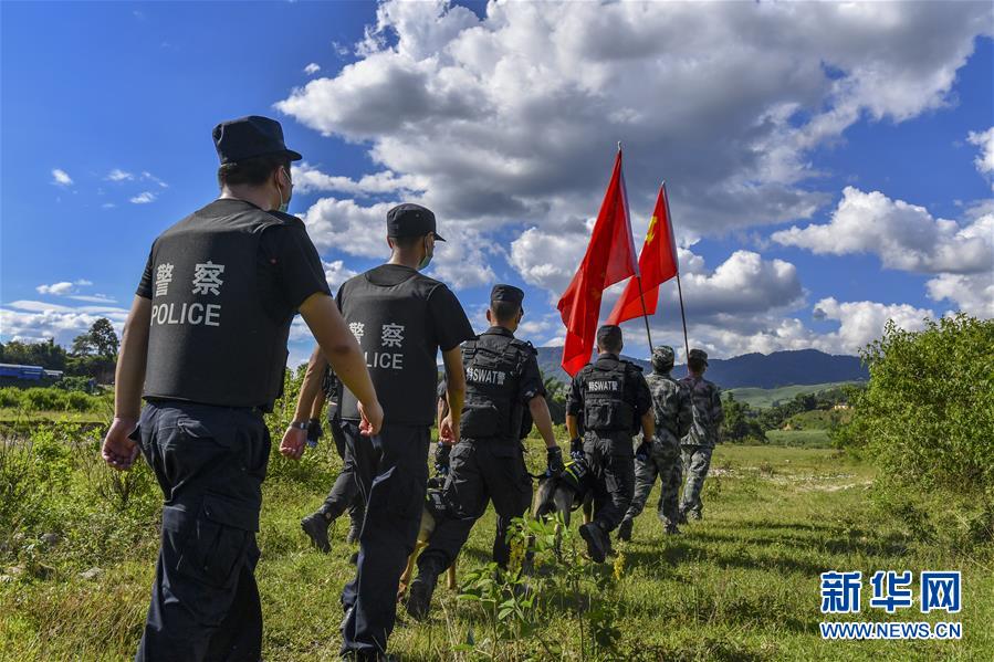 （熱點(diǎn)鮮報&middot;圖文互動）（6）應(yīng)戰(zhàn)陸路輸入疫情&mdash;&mdash;云南瑞麗抗疫七日記