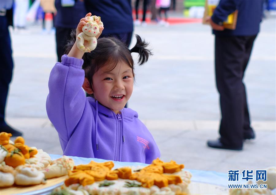 (圖文互動)(2)“消費(fèi)扶貧”迎“雙節(jié)”