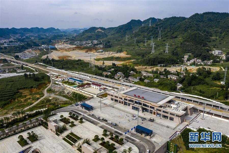 (新華全媒頭條·走向我們的小康生活·決戰(zhàn)決勝脫貧攻堅(jiān)·圖文互動(dòng))(3)昭通之變——全國貧困人口最多的地級(jí)市跨越記