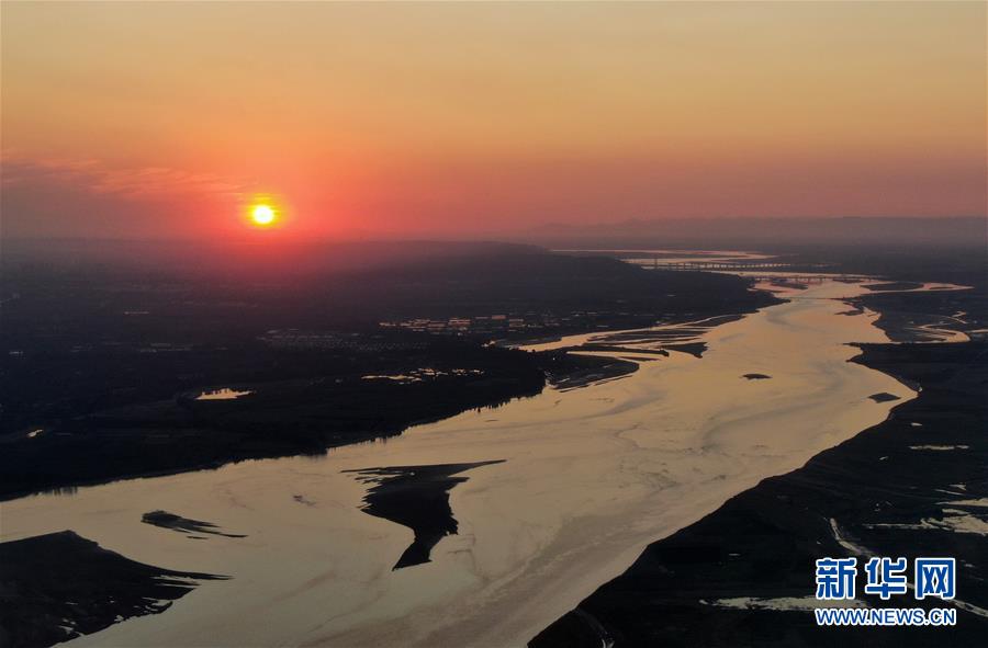 (新華全媒頭條·圖文互動)(17)從“四亂”突出到生態(tài)修復(fù) 黃河漸成中原“綠飄帶”