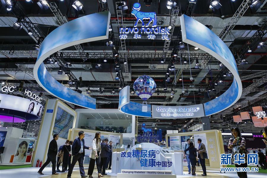 (新華全媒頭條·圖文互動(dòng))(11)海納百川共揚(yáng)帆——黨的十九大以來(lái)以習(xí)近平同志為核心的黨中央引領(lǐng)中國(guó)高水平對(duì)外開(kāi)放紀(jì)實(shí)