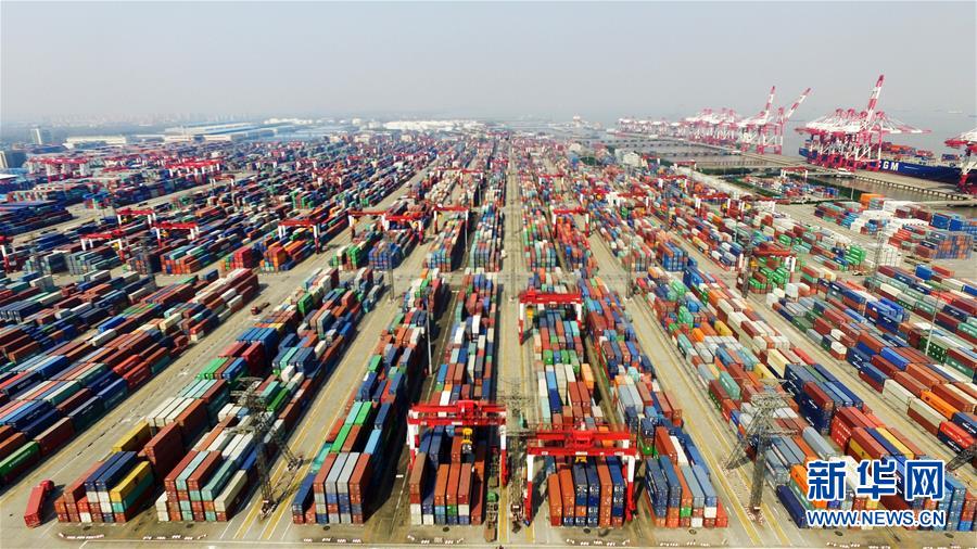 （新華全媒頭條&middot;圖文互動）（6）歷史交匯點上的宏偉藍(lán)圖 &mdash;&mdash;《中共中央關(guān)于制定國民經(jīng)濟(jì)和社會發(fā)展第十四個五年規(guī)劃和二〇三五年遠(yuǎn)景目標(biāo)的建議》誕生記