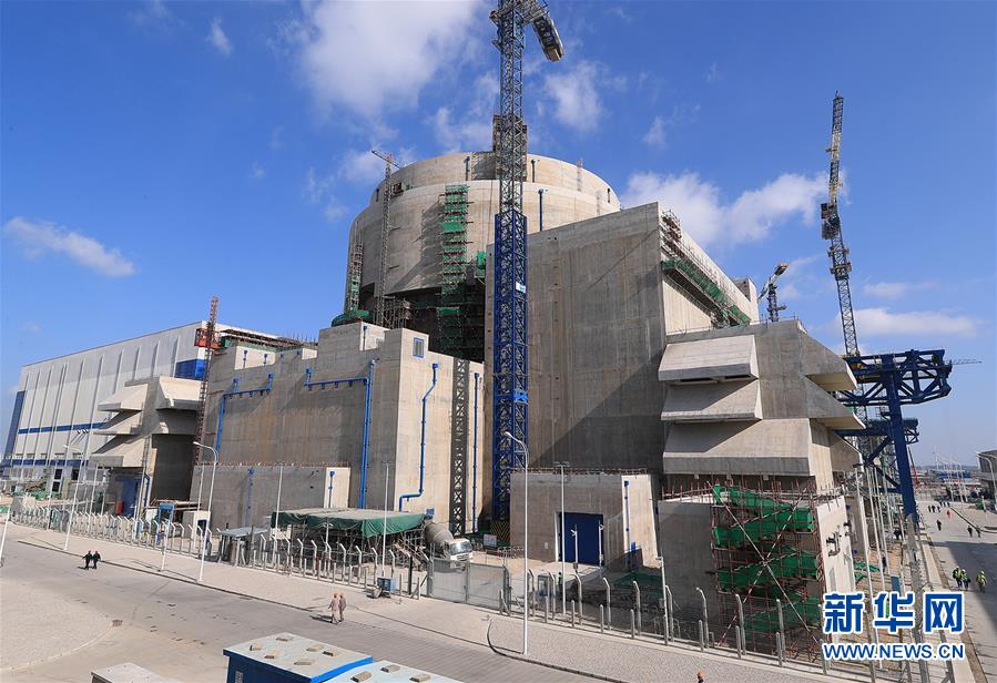 （新華全媒頭條&middot;圖文互動）（5）歷史交匯點上的宏偉藍(lán)圖 &mdash;&mdash;《中共中央關(guān)于制定國民經(jīng)濟(jì)和社會發(fā)展第十四個五年規(guī)劃和二〇三五年遠(yuǎn)景目標(biāo)的建議》誕生記