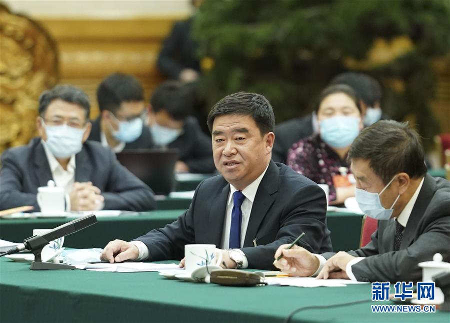 （新華全媒頭條&middot;兩會(huì)特別報(bào)道&middot;圖文互動(dòng)）（2）凝聚起決戰(zhàn)決勝的人民偉力&mdash;&mdash;2020年全國(guó)兩會(huì)巡禮