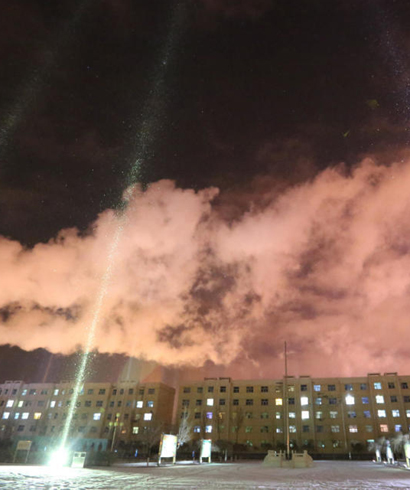 內(nèi)蒙古現(xiàn)罕見&ldquo;日柱&rdquo; 持續(xù)2小時