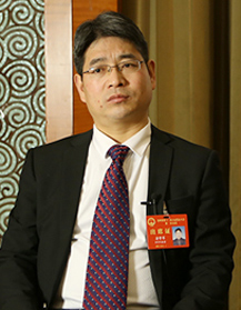 潘學軍：發(fā)揮高校智力人才優(yōu)勢助推產業(yè)扶貧