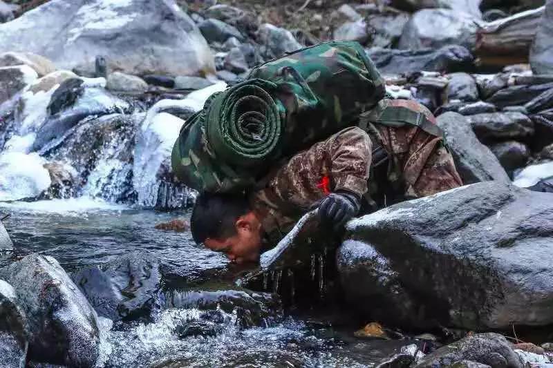 你是人間的大英雄！