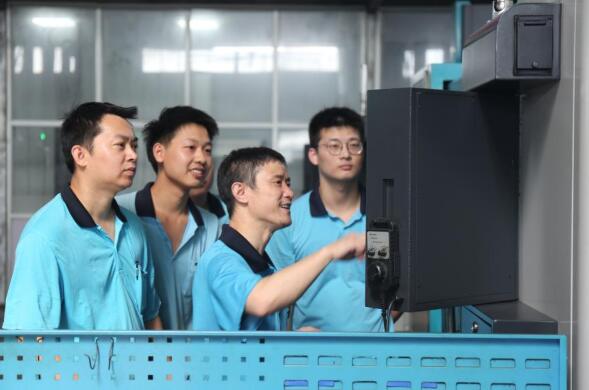 平凡的崗位，不平凡的業(yè)績(jī)！&mdash;&mdash;習(xí)近平總書記重要講話激勵(lì)各行各業(yè)勞動(dòng)者建功新時(shí)代