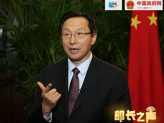 輪作休耕本質(zhì)上是讓耕地休養(yǎng)生息，更重要的是有利于提高糧食產(chǎn)能。