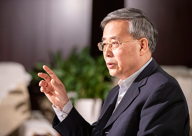 爭取三年以后，銀行業(yè)對民營企業(yè)的貸款占新增公司類貸款的比例不低于50%