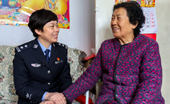 &ldquo;掌上警務(wù)室里的聲音，我會帶到北京&rdquo;