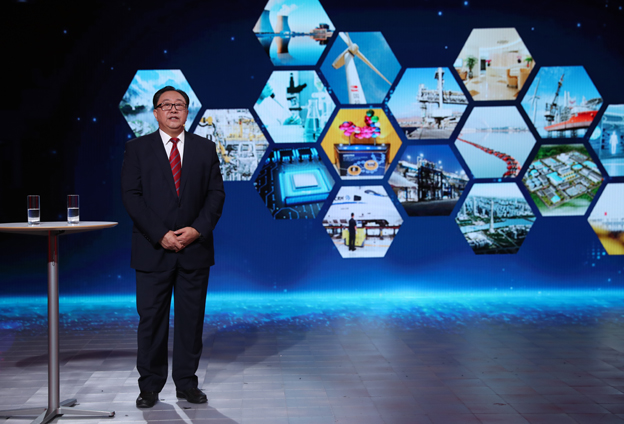 通過轉(zhuǎn)型，使我們的投資更多地滿足國家戰(zhàn)略的需要，真正做到&ldquo;為國而投&rdquo;