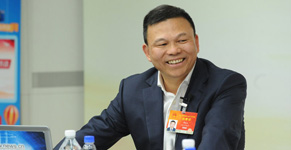 對話鄭堅(jiān)江：擁抱變化 轉(zhuǎn)型升級(jí)