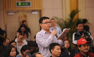 團(tuán)結(jié)報(bào)、團(tuán)結(jié)網(wǎng)記者提問(wèn)