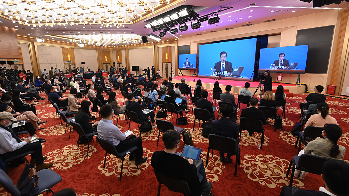 初夏&ldquo;回歸&rdquo;，今年全國兩會怎么開？