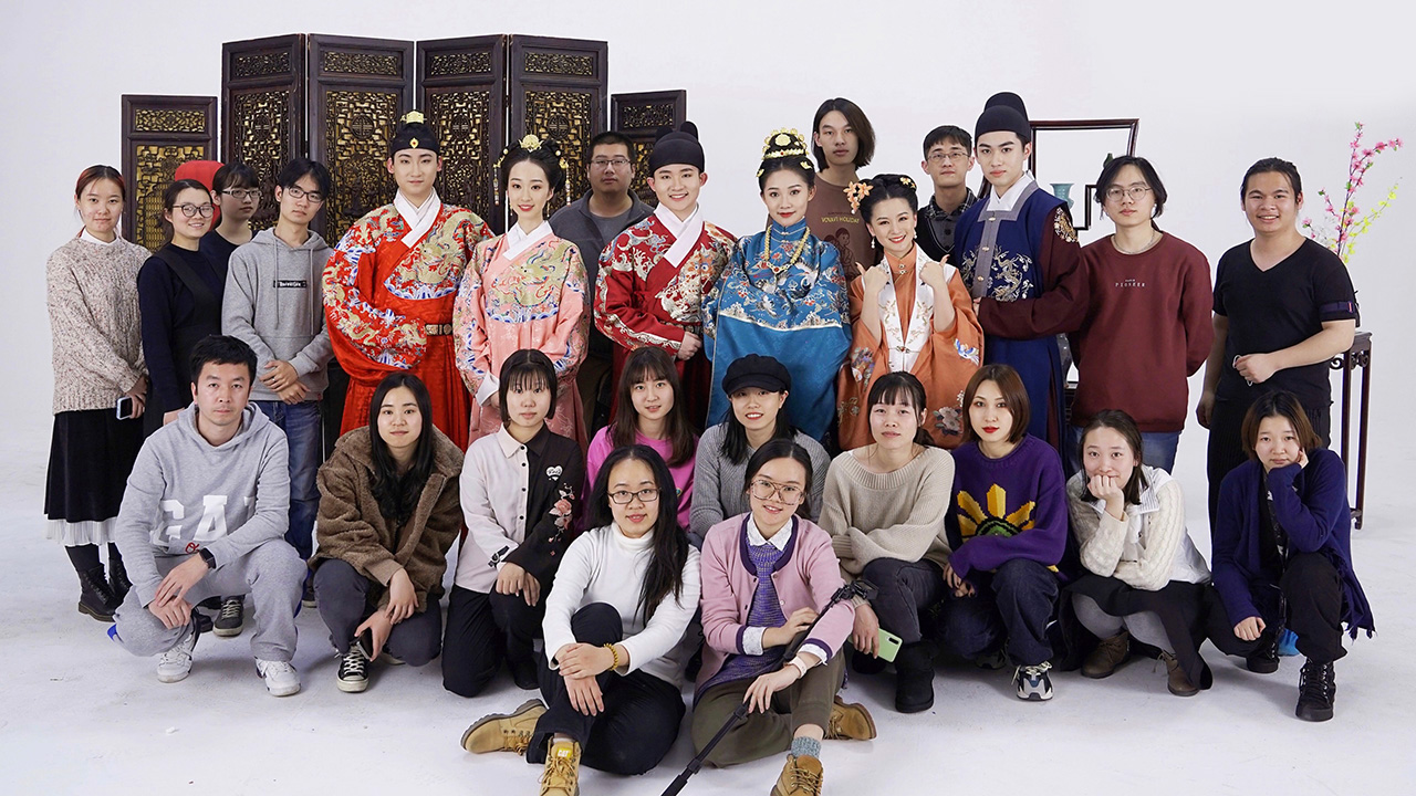 追夢中國人|維京：漢服春晚，一個講了十年的故事