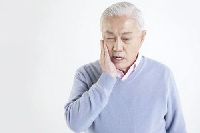 【健康解碼】牙疼的時(shí)候喝冰啤酒會(huì)緩解牙痛嗎？