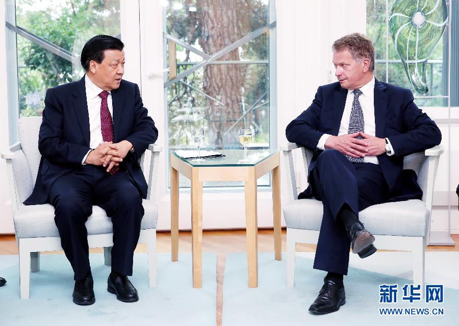 6月12日，中共中央政治局常委、中央書記處書記劉云山在赫爾辛基會見芬蘭總統(tǒng)尼尼斯特。 新華社記者姚大偉攝 