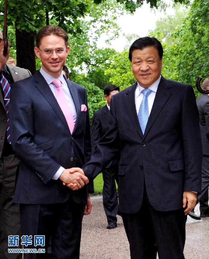 6月12日，中共中央政治局常委、中央書記處書記劉云山在赫爾辛基會見芬蘭總理卡泰寧。 新華社記者饒愛民攝