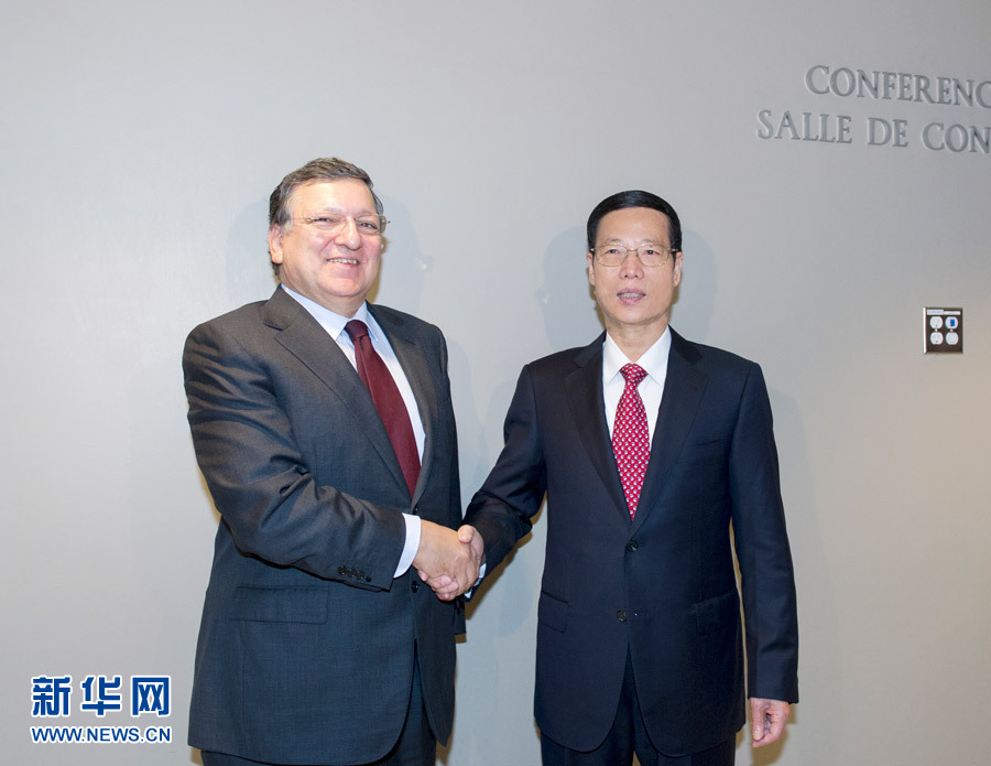 9月23日，正在紐約出席聯(lián)合國氣候峰會的國家主席習(xí)近平特使、國務(wù)院副總理張高麗在紐約聯(lián)合國總部會見歐盟委員會主席巴羅佐。新華社記者王曄攝 