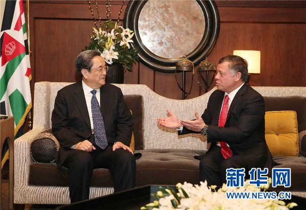 11月9日，正在約旦進(jìn)行正式友好訪問(wèn)的全國(guó)政協(xié)主席俞正聲在安曼會(huì)見(jiàn)約旦國(guó)王阿卜杜拉二世。 新華社記者 劉衛(wèi)兵 攝 