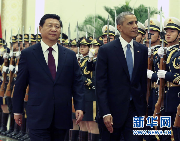 11月12日，國(guó)家主席習(xí)近平在北京人民大會(huì)堂舉行歡迎儀式，歡迎美國(guó)總統(tǒng)奧巴馬對(duì)中國(guó)進(jìn)行國(guó)事訪問(wèn)。 新華社記者 龐興雷 攝