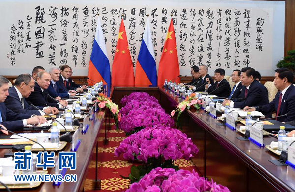 11月9日，中國(guó)國(guó)家主席習(xí)近平在北京釣魚臺(tái)國(guó)賓館會(huì)見俄羅斯總統(tǒng)普京。新華社記者 饒愛民 攝