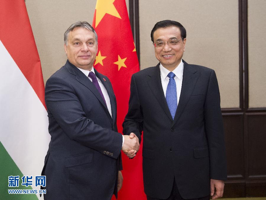 12月17日，中國國務院總理李克強在貝爾格萊德會見匈牙利總理歐爾班。 新華社記者黃敬文攝 