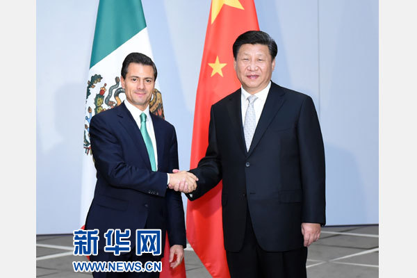 11月16日，國家主席習(xí)近平在土耳其安塔利亞會見墨西哥總統(tǒng)培尼亞。 新華社記者張鐸攝