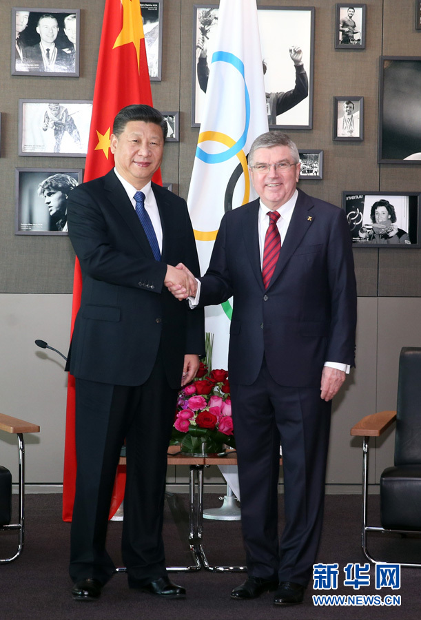 1月18日，國(guó)家主席習(xí)近平在瑞士洛桑國(guó)際奧林匹克博物館會(huì)見(jiàn)國(guó)際奧林匹克委員會(huì)主席巴赫。 新華社記者 姚大偉 攝