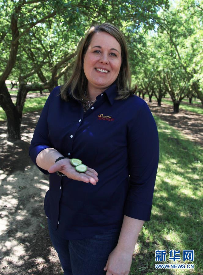 （國際&middot;圖文互動(dòng)）（3）加州巴旦木種植業(yè)農(nóng)民期待中美早日消除貿(mào)易摩擦