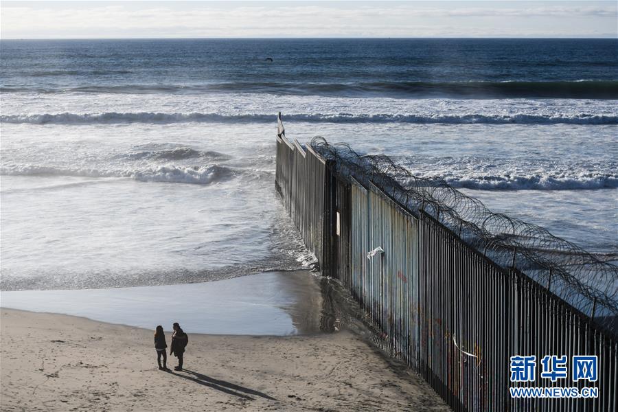 （國(guó)際）（1）美墨邊境墻，從這里開始