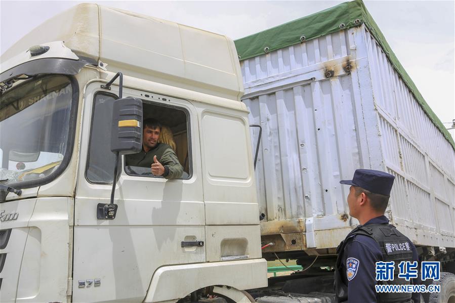 （經(jīng)濟）（3）卡拉蘇口岸：中塔貿(mào)易迎&ldquo;春風(fēng)&rdquo;