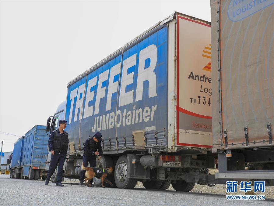 （經(jīng)濟）（4）卡拉蘇口岸：中塔貿(mào)易迎&ldquo;春風&rdquo;