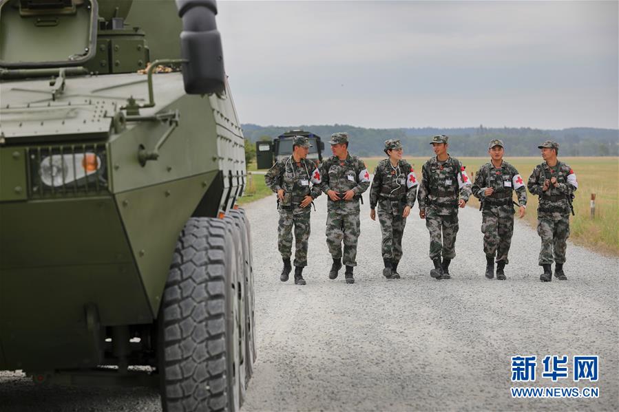 （國際&middot;圖文互動）（2）通訊：海外演訓(xùn)場，走來一群中國衛(wèi)生士官