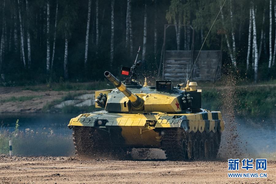 （國(guó)際）（6）中國(guó)&ldquo;坦克兩項(xiàng)&rdquo;參賽隊(duì)在&ldquo;國(guó)際軍事比賽-2019&rdquo;中首賽告捷