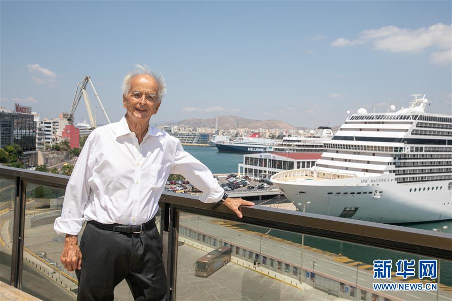 （國際&middot;圖文互動(dòng)）中國70年發(fā)展成就斐然&mdash;&mdash;訪希中協(xié)會(huì)會(huì)長博塔米阿諾斯