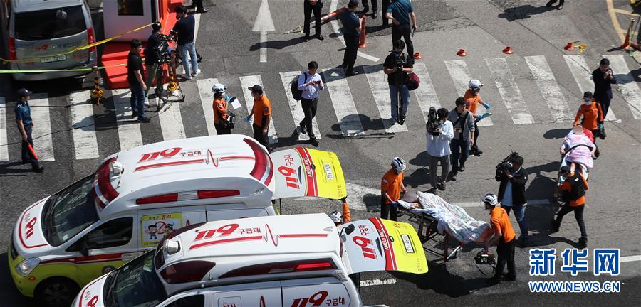 (國際)(4)韓國一療養(yǎng)院發(fā)生火災致2死36傷