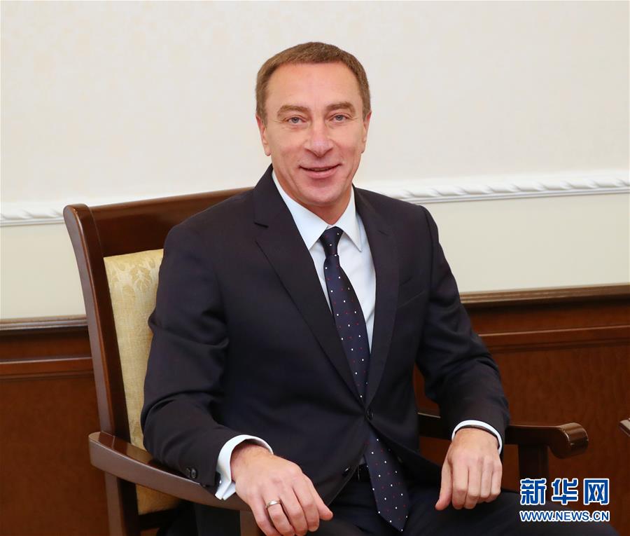 （國際&middot;圖文互動(dòng)）專訪：希望香港局勢盡快恢復(fù)正常&mdash;&mdash;訪白俄羅斯總統(tǒng)辦公廳副主任斯諾普科夫